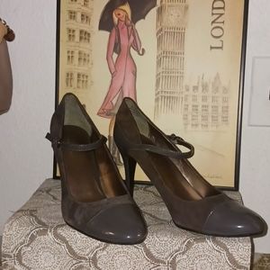 Worthington Grey Heels Ankle Strap 9M